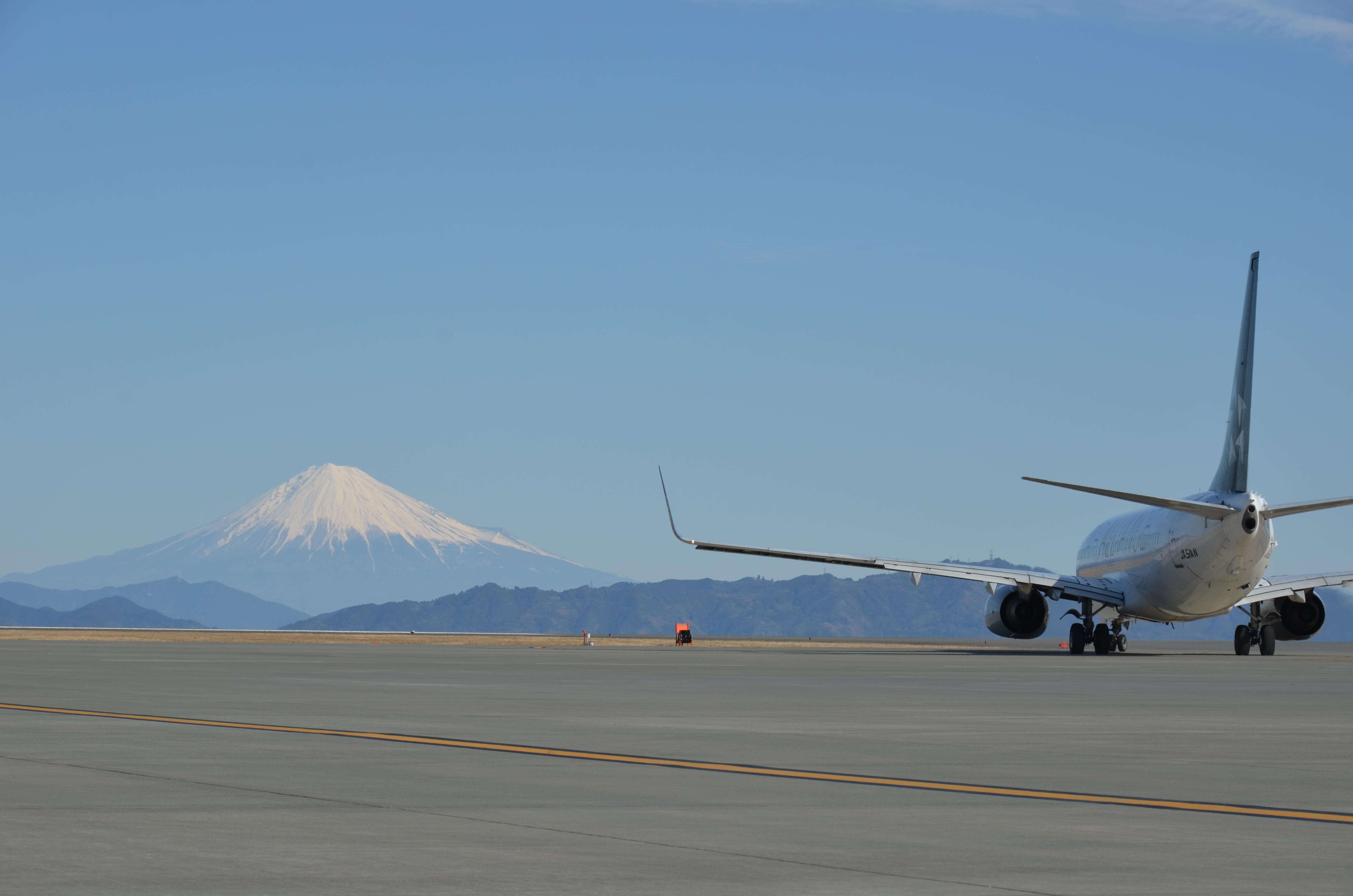 静岡で空の旅を支える総合職★富士山静岡空港株式会社★